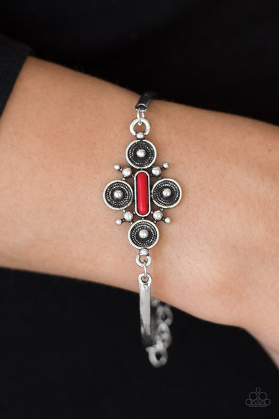 Paparazzi Mesa Flower – Red