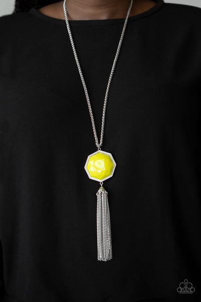 Paparazzi Prismatically Polygon - Yellow