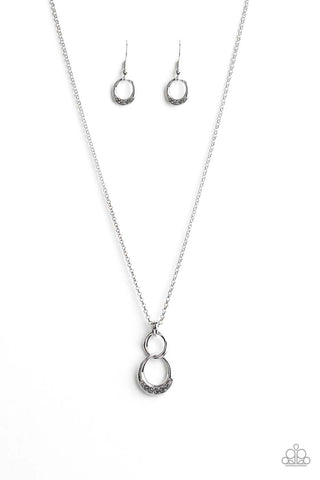 Paparazzi Rockefeller Royal - Silver