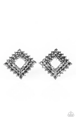 Paparazzi Kensington Keepsake - Silver Earrings