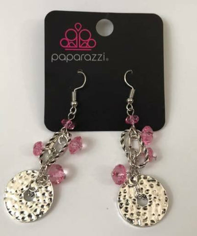 Paparazzi Seaside Catch - Pink