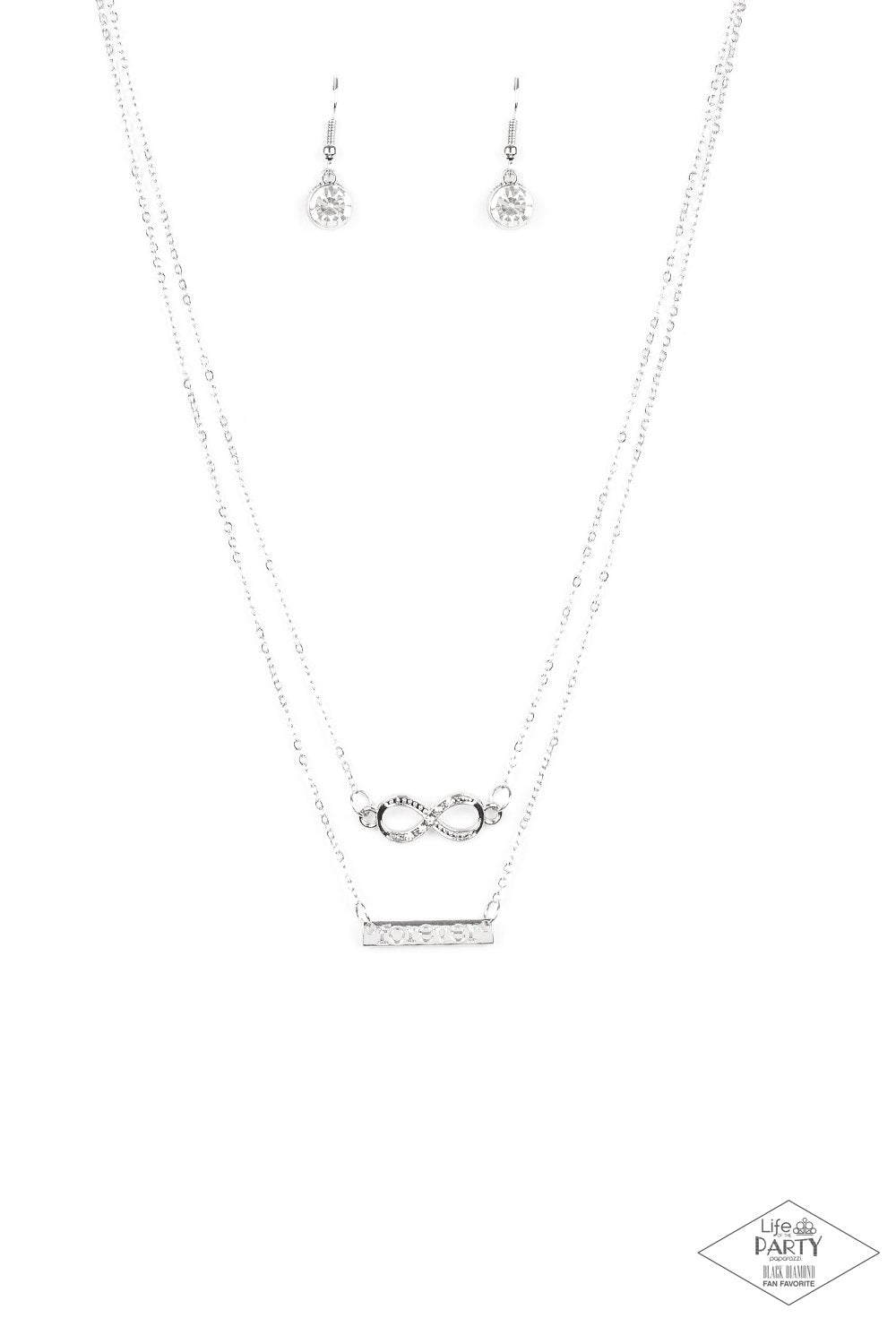 Paparazzi Timeless Love - Silver Necklace