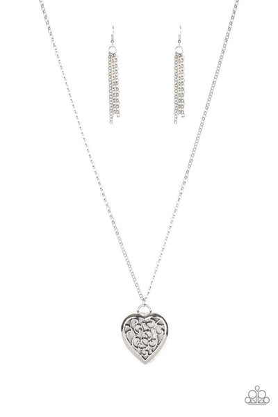 Paparazzi Victorian Valentine - Silver Necklace