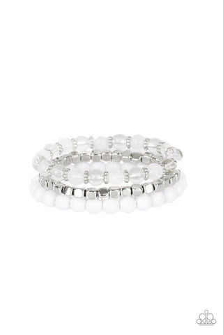 Paparazzi Globetrotter Glam - White