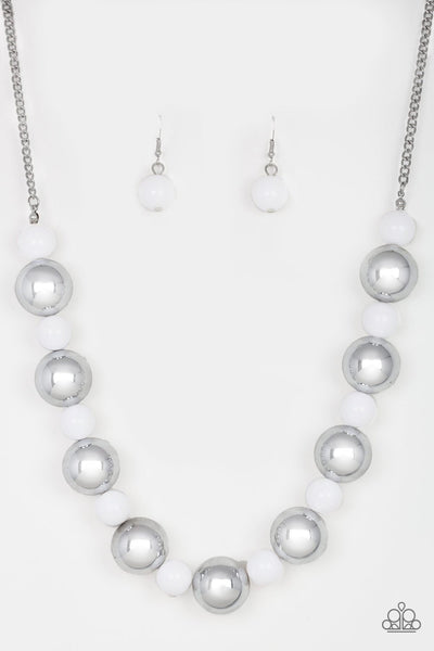 Paparazzi Top Pop - White