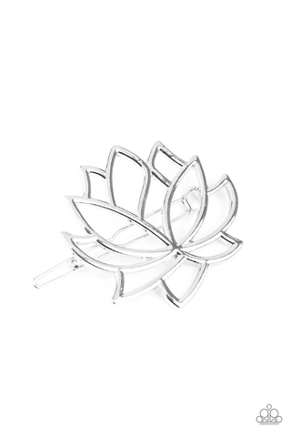 Paparazzi Lotus Pools - Silver