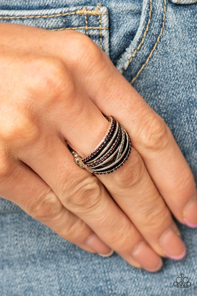 Paparazzi Get a Move on! - Purple Ring