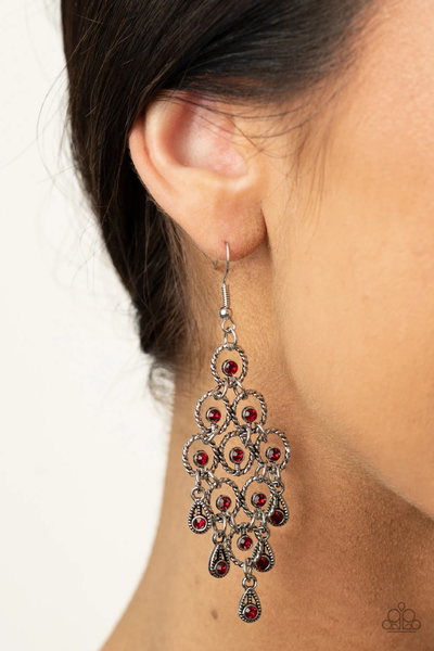 Paparazzi Chandelier Cameo - Red