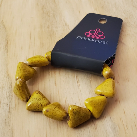 Paparazzi SHARK Out Of Water - Yellow Bracelet