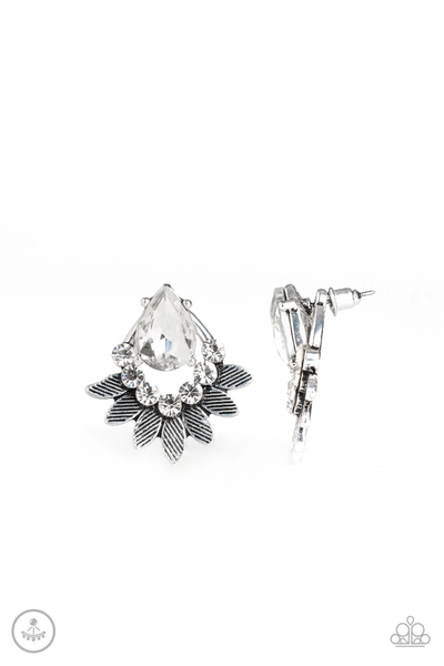 Paparazzi Crystal Canopy - White