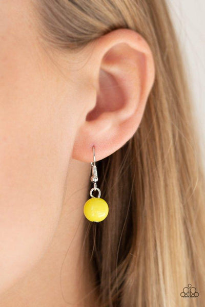 Paparazzi Daytime Drama - Yellow Necklace