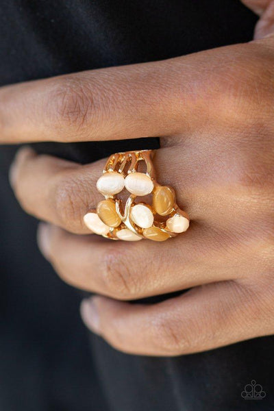 Paparazzi Really Starting To GLOW On Me - Gold Ring