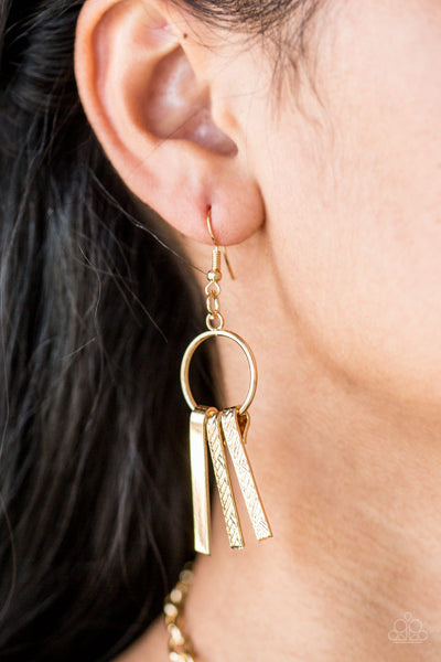 Paparazzi Welcome To The Pack - Gold Necklace