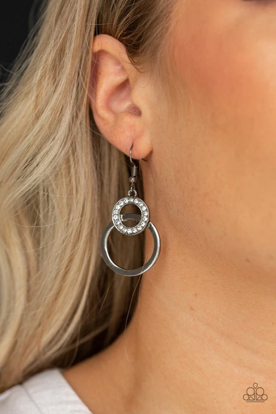Paparazzi Regal Refinery - Black Earrings