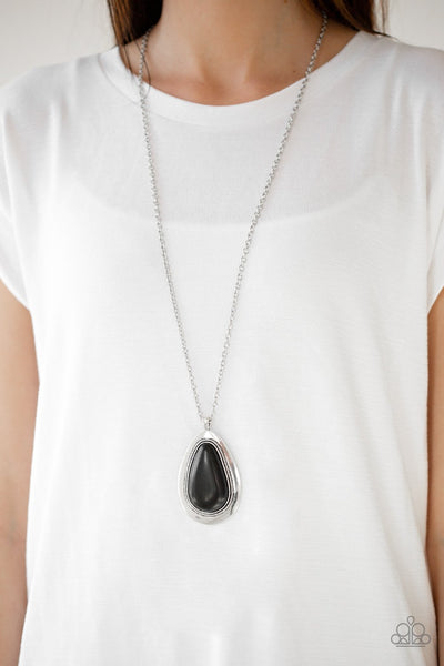 Paparazzi BADLAND to The Bone - Black Necklace